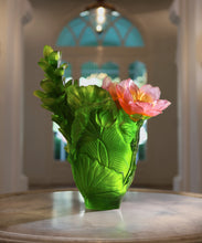 Load image into Gallery viewer, Jardin de Lotus Vase magnum 99ex - Daum