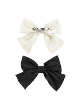 Load image into Gallery viewer, Set of two bow hair clips