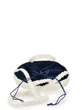 Load image into Gallery viewer, Straw bag with hearts