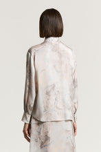 Load image into Gallery viewer, Fluid viscose shirt