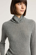 Load image into Gallery viewer, Wool and cashmere sweater