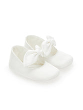 Load image into Gallery viewer, Elegant bow ballerinas