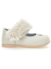 Load image into Gallery viewer, Ballerina with heart fur