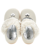 Load image into Gallery viewer, Ballerina with heart fur