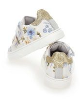 Load image into Gallery viewer, Sneakers with little flowers and glitter