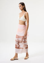 Load image into Gallery viewer, Mirage Long Pareo - Pink