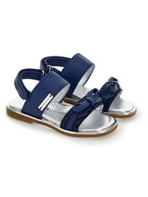 Load image into Gallery viewer, Coated fabric sandals with bow