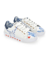 Load image into Gallery viewer, Heart and Bow Sneakers