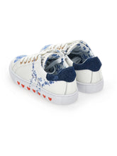 Load image into Gallery viewer, Heart and Bow Sneakers