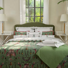 Load image into Gallery viewer, Seferî Flower Garden Duvet Cover - Green