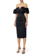 Load image into Gallery viewer, Dress in duchess satin with 3D neckline