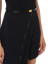 Load image into Gallery viewer, Dress in lightweight crêpe fabric with tuxedo details