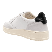 Load image into Gallery viewer, Autry Medalist Low Goat/Suede AULM-GS33