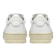 Load image into Gallery viewer, autry sneakers
