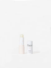 Load image into Gallery viewer, Moisturizing & protective lip balm 4 g