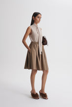 Load image into Gallery viewer, C5262313-CASHMERE-TIE-SLEEVELESS-TANK-TUILE-SCANLANTHEODORE-4_1770680068