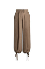 Load image into Gallery viewer, C6221506-SILK-JACQUARD-CROP-TROUSER-MILITARY-SCANLANTHEODORE-0_1770675036