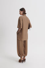 Load image into Gallery viewer, C6221506-SILK-JACQUARD-CROP-TROUSER-MILITARY-SCANLANTHEODORE-4_1770680295