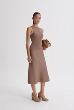 Load image into Gallery viewer, C6262496-CREPE-KNIT-CREW-NECK-SINGLET-WHISKEY-SCANLANTHEODORE-4_1770680330