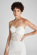 Load image into Gallery viewer, Bustier top with lace
