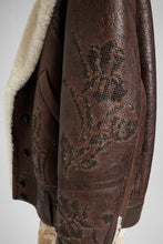Load image into Gallery viewer, Embroidered oversize shearling jacket