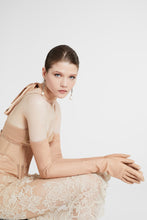 Load image into Gallery viewer, Long glove in nude nappa leather