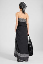 Load image into Gallery viewer, Long Bandana-Print Dress with Central Knot