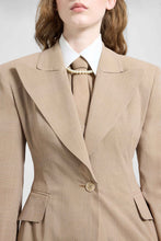 Load image into Gallery viewer, Fitted Single-Breasted Jacket in Technical Georgette