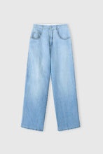 Load image into Gallery viewer, Baggy Trousers in Chambray Linen-Cotton