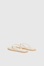 Load image into Gallery viewer, White Lace Flip Flop