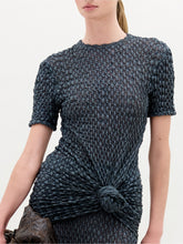 Load image into Gallery viewer, A person wearing the Gen Tshirt in color Deep Gray with a Sofia Bag Maxi in color Cacao on a white background.