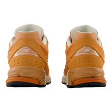 Load image into Gallery viewer, New Balance 2002R Copper/Salt M2002RFJ