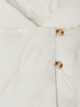 Load image into Gallery viewer, Bonno white puffer jacket