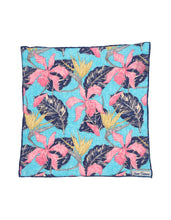 Load image into Gallery viewer, Luxury Seersucker Hand-Rolled Pocket Square