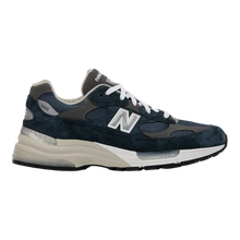 Load image into Gallery viewer, New Balance Made in USA 992 Navy Men U992NY