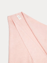 Load image into Gallery viewer, Juniette pink cashmere scarf