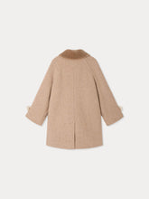 Load image into Gallery viewer, Jiba coat with velvet collar and padded lining