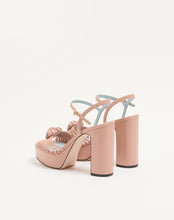 Load image into Gallery viewer, Coeur Royal Platform Sandal In Kidskin 115Mm