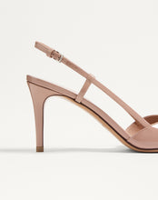 Load image into Gallery viewer, VLogo Signature Patent Leather Slingback Pump 80Mm