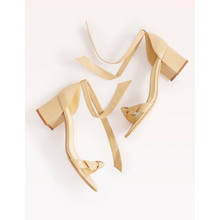 Load image into Gallery viewer, Clarita Block 60 Nude Sandal