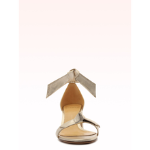 Load image into Gallery viewer, Clarita Block 60 Golden Sandal