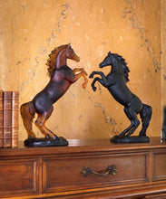 Load image into Gallery viewer, Cheval fougueux Ambre brun 500ex - Daum
