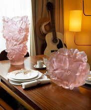 Load image into Gallery viewer, Camelia Vase grand modÃ¨le Rose - Daum
