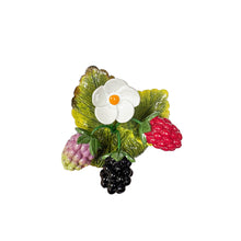 Load image into Gallery viewer, Seferî Storyteller Plate Charm - Berries - Set of 4
