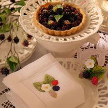 Load image into Gallery viewer, Seferî Storyteller Plate Charm - Berries - Set of 4
