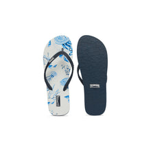 Load image into Gallery viewer, Flip Flops Medusa and Shells
