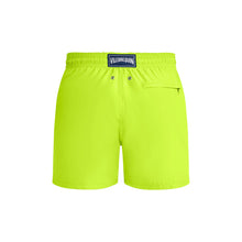 Load image into Gallery viewer, Ultra-Light and Packable Swim Trunks Solid
