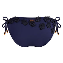 Load image into Gallery viewer, Bikini Bottom Embroidered Guipure Florale

