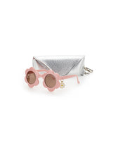 Load image into Gallery viewer, Daisy sunglasses
