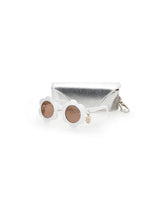 Load image into Gallery viewer, Daisy sunglasses
